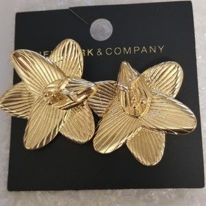 Flower Earrings Gold Color